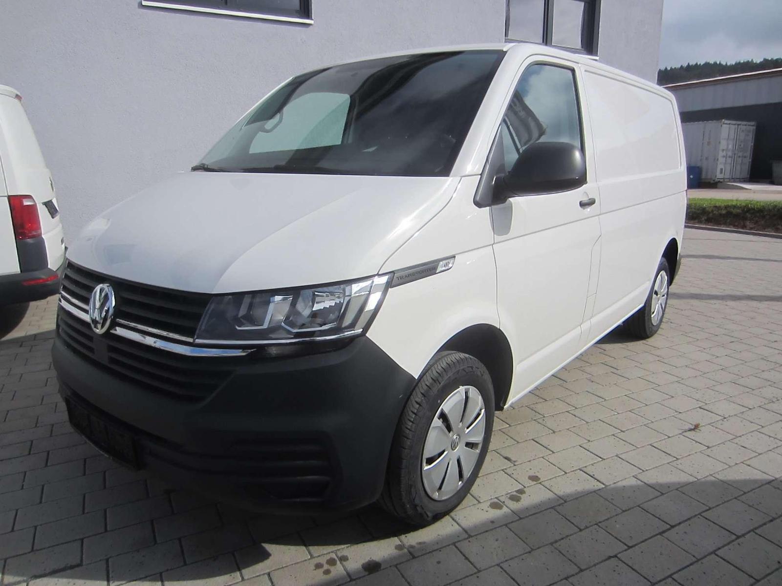 Volkswagen T6.1 Transporter FWD,2xPDC,AHK,MFL,SH