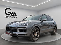 PORSCHE Cayenne 3.0L V6 E-Hybrid Super Ausstattung