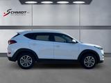 Hyundai Tucson blue Intro Edition 2WD 1.6 - Hyundai TUCSON in Halle
