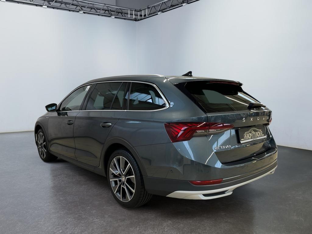 Skoda Octavia 2022 г. Серый, пробег 58131 км