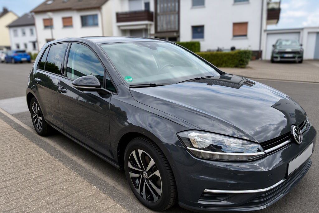 Image of Volkswagen Golf