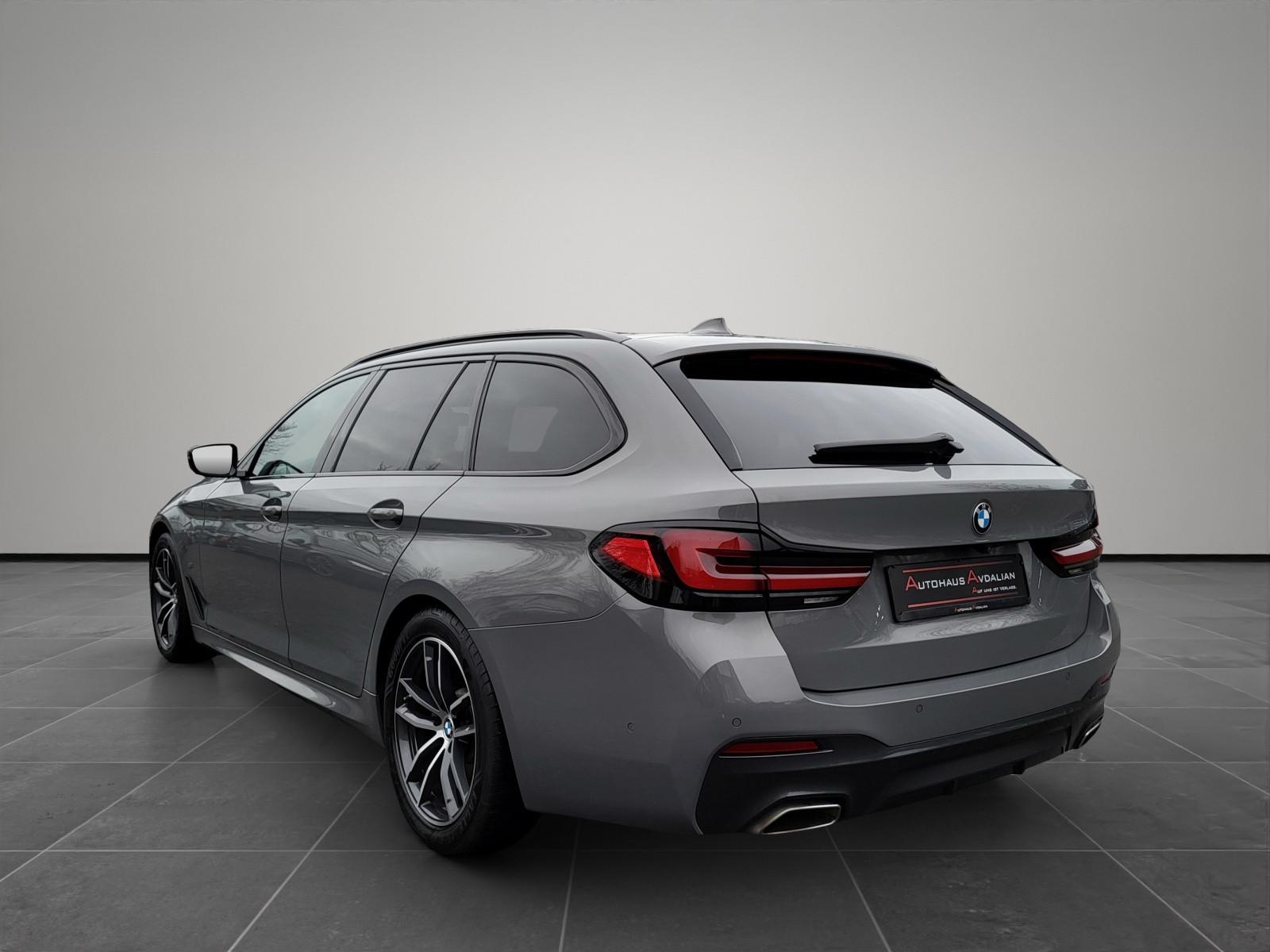 BMW 520 d Tour. M Sport LASER|HUD|H&K|R-KAM|KEYLESS