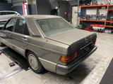 Mercedes-Benz 190E - Mercedes-Benz 190 aus 1992: 190e