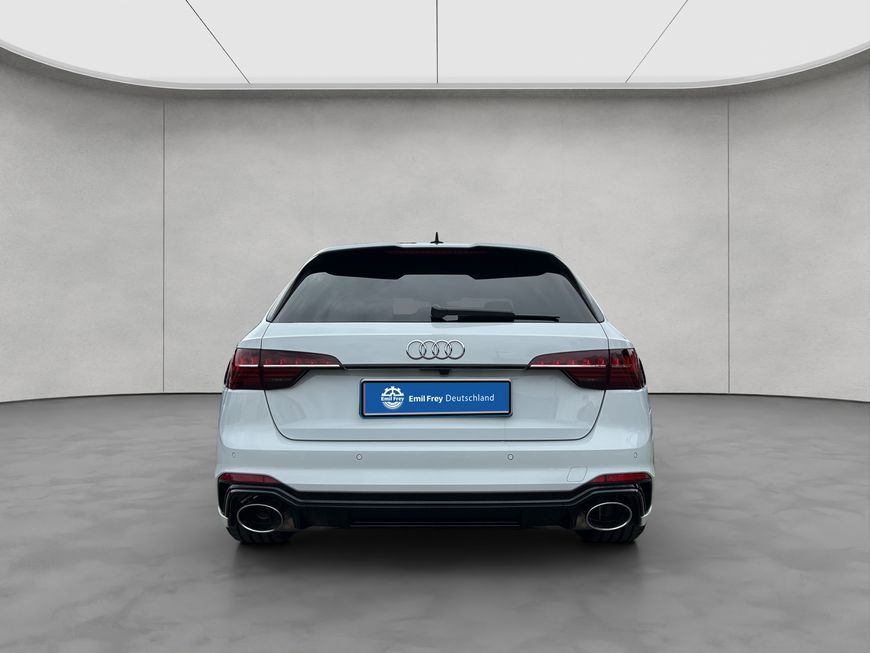 Audi RS4 Avant quattro tiptronic foto 4