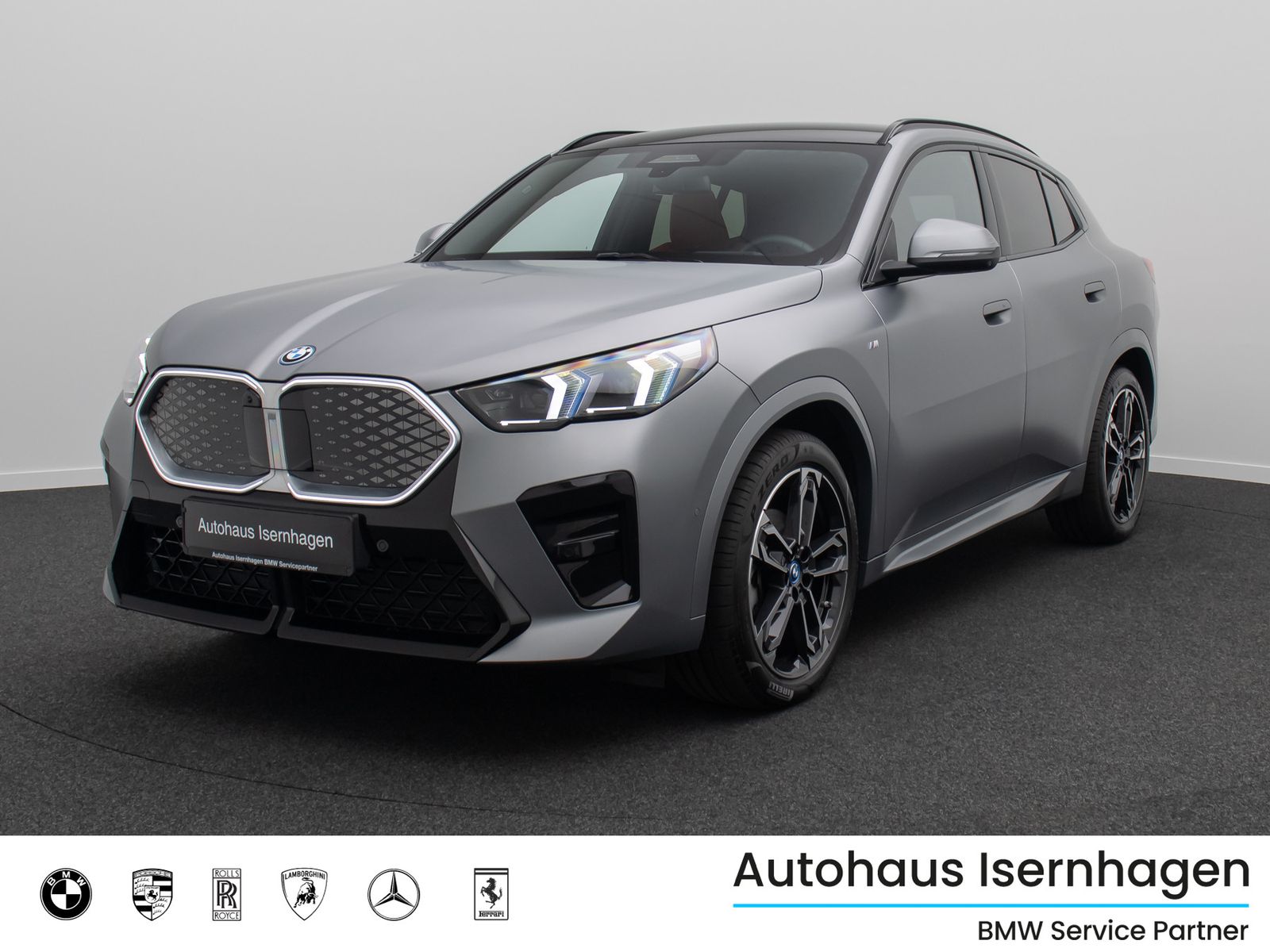 Fahrzeugabbildung BMW iX2 eD20 M Sport 360&deg;HUD DAB H/K Panorama 19Zoll