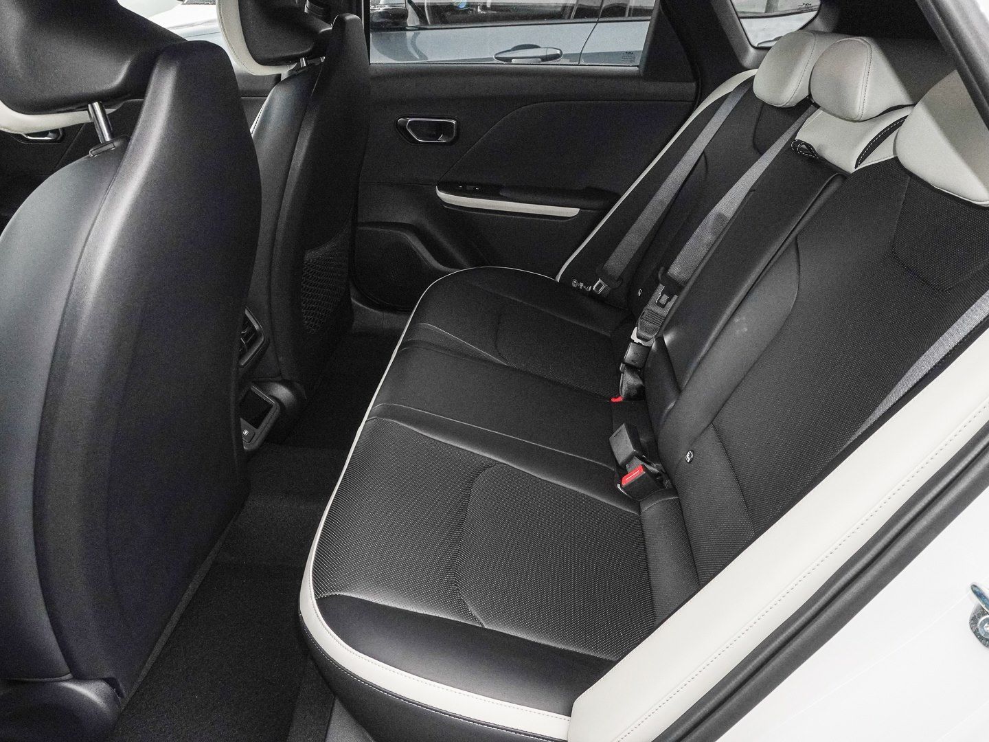 Kia K4 - Bild 16