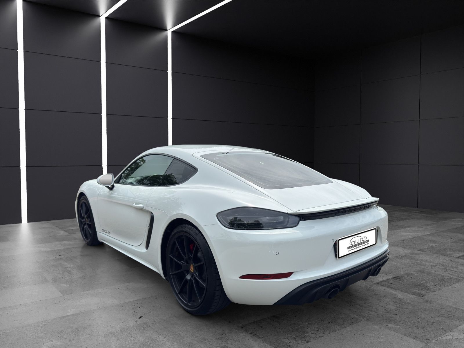 Fahrzeugabbildung Porsche 718 Cayman GTS 4.0/SportAGA/Bose/Carplay/Rkü