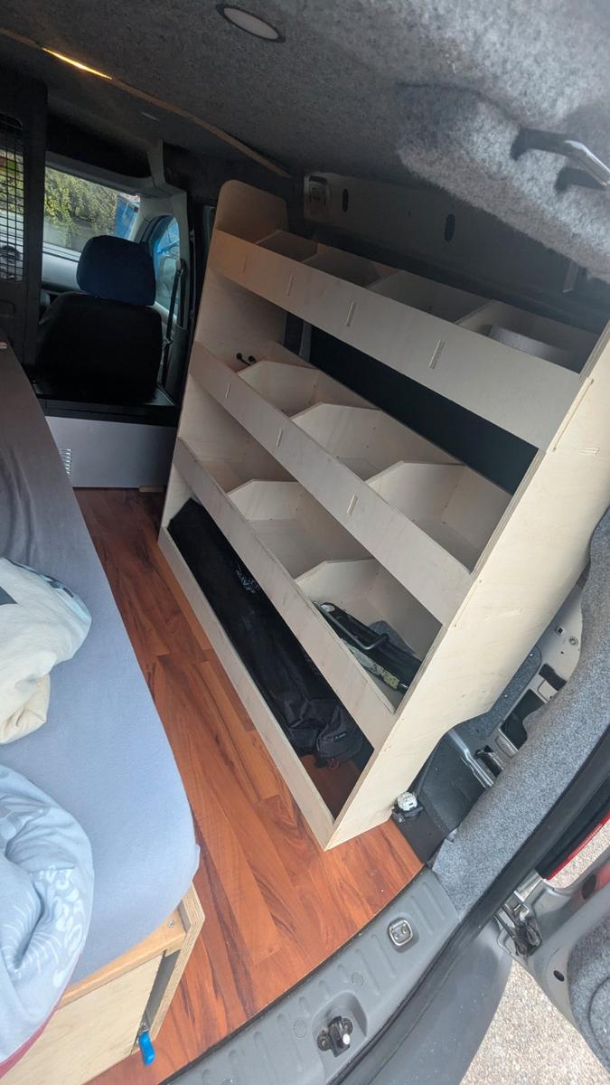Volkswagen Caddy Maxi 1,9TDI Selbstausbau 