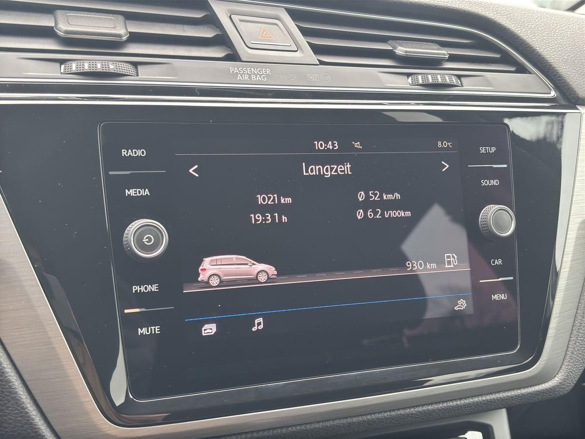 Touran Comfortline DSG PDC v+h KLIMAAUTO LED