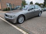 BMW 745 Baureihe 7 745i TÜV 03/27 - BMW 745 aus 2003: 745i