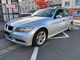 BMW 320 Baureihe 3 Touring 320i - BMW 320 aus 2006: Kombi, 320i