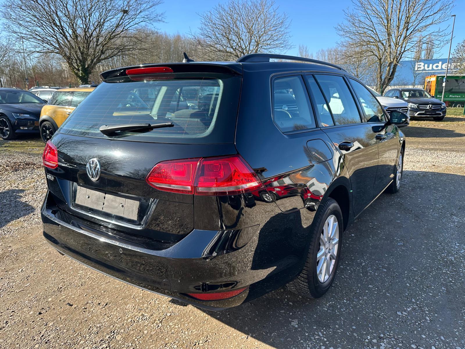 Volkswagen Golf 7 Variant 1.6 TDI Automatik