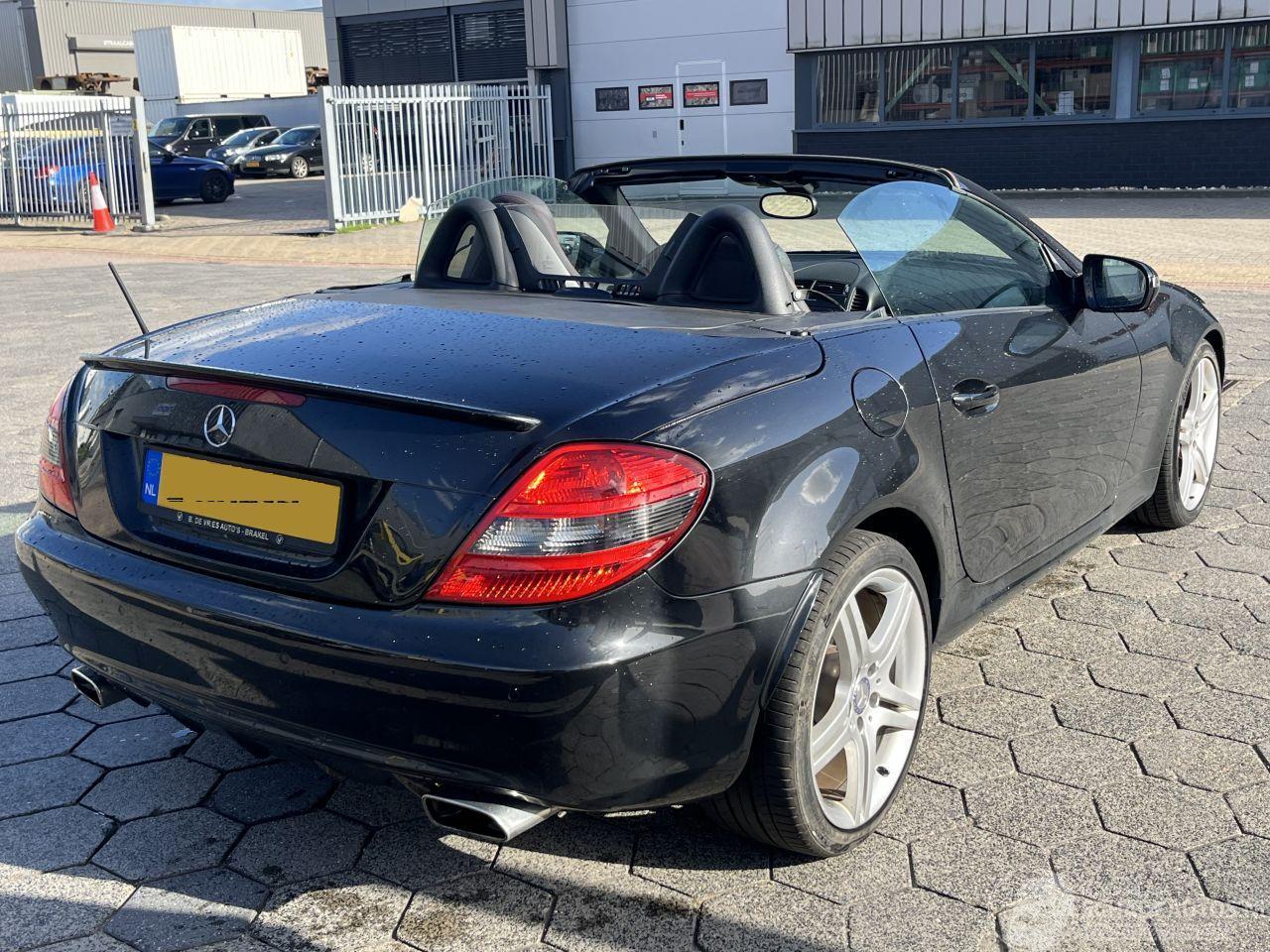Mercedes-Benz SLK 200 AMG Prestige Plus