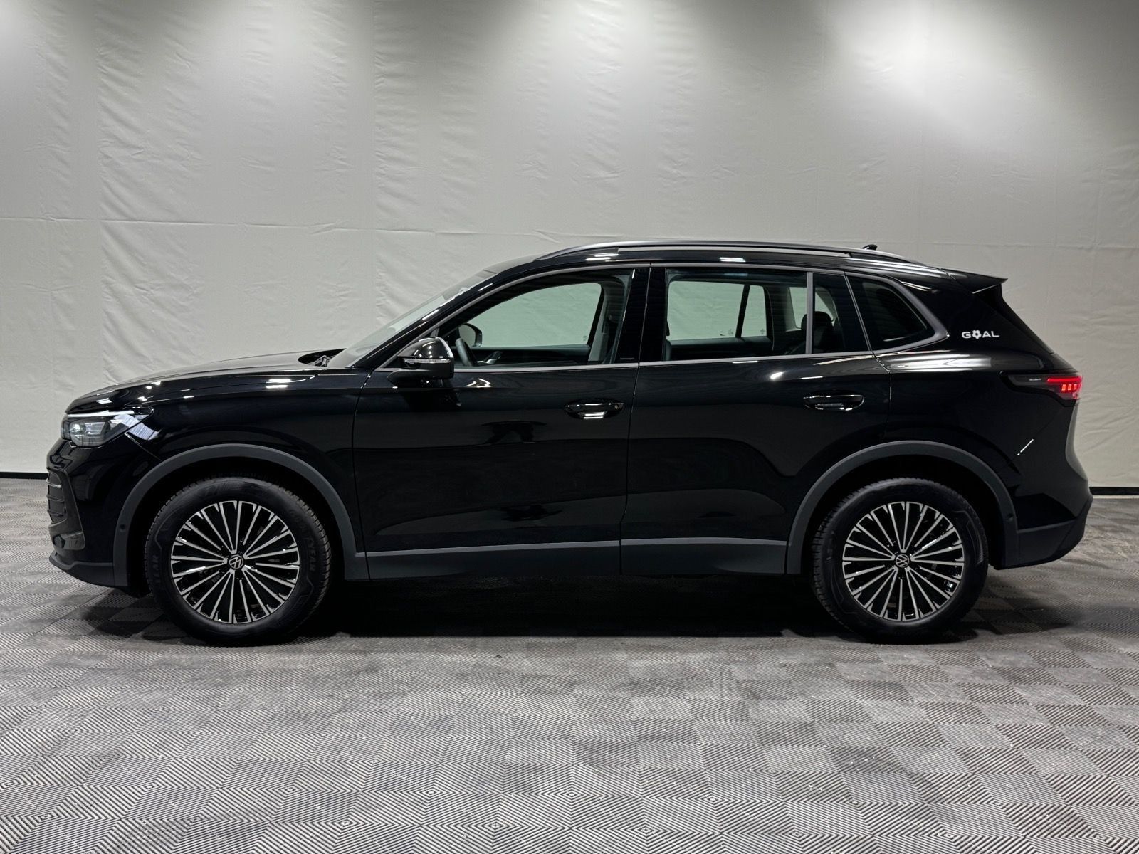 Volkswagen Tiguan GOAL 1.5 eTSI DSG AHK LED ACC NAVI 360° foto 3