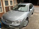 Ford Mondeo 2.0 Ghia X Paket - Ford Mondeo aus 2005: Ghia
