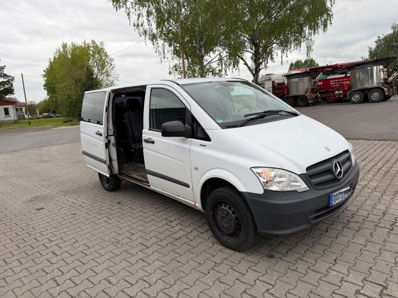 Mercedes-Benz Vito Kombi 4x4 116 CDI lang | 8 Sitzer