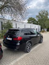 BMW X5 M50d - Voll B&W ACC Pano Nachtsicht Leder  - BMW X5 M50 in Bochum