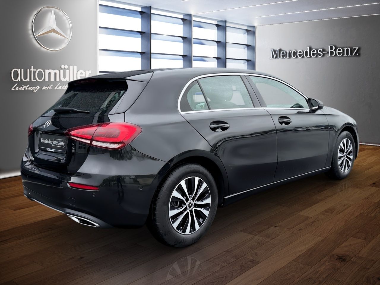 Fahrzeugabbildung Mercedes-Benz A 180 PROGRESSIVE+MULTIBEAM+CARPL+KAMERA+SHZG+