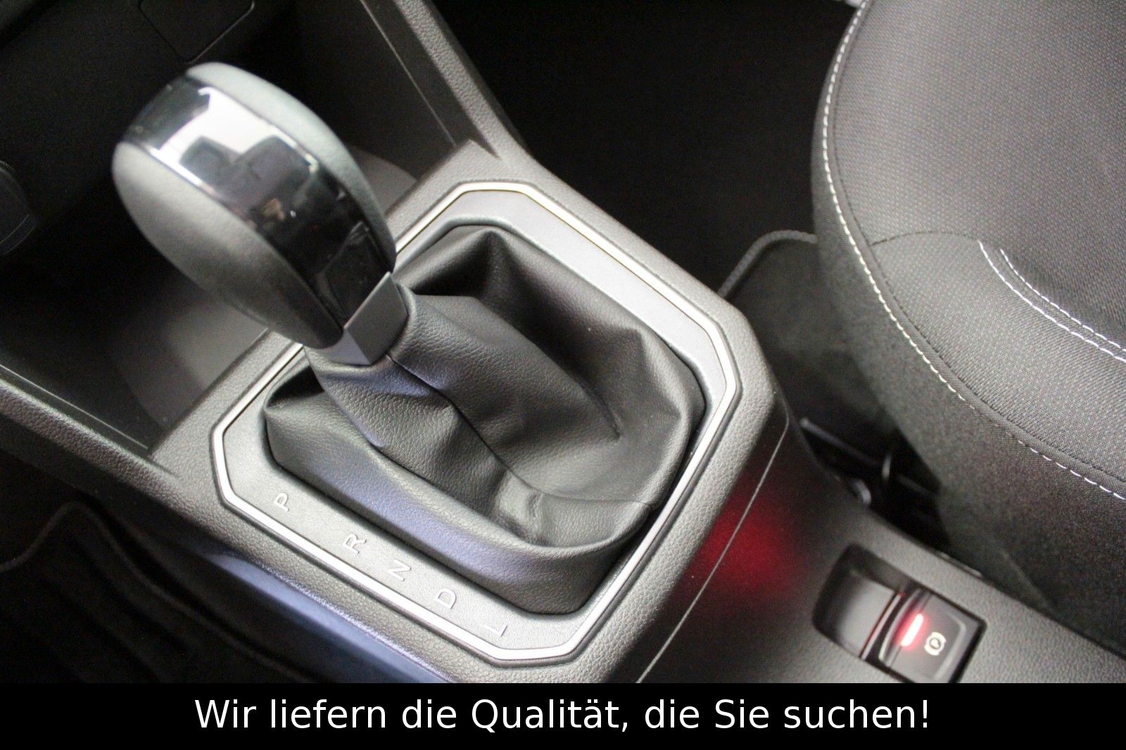 Fahrzeugabbildung Dacia Sandero TCe 90 CVT Journey*Winterpaket*