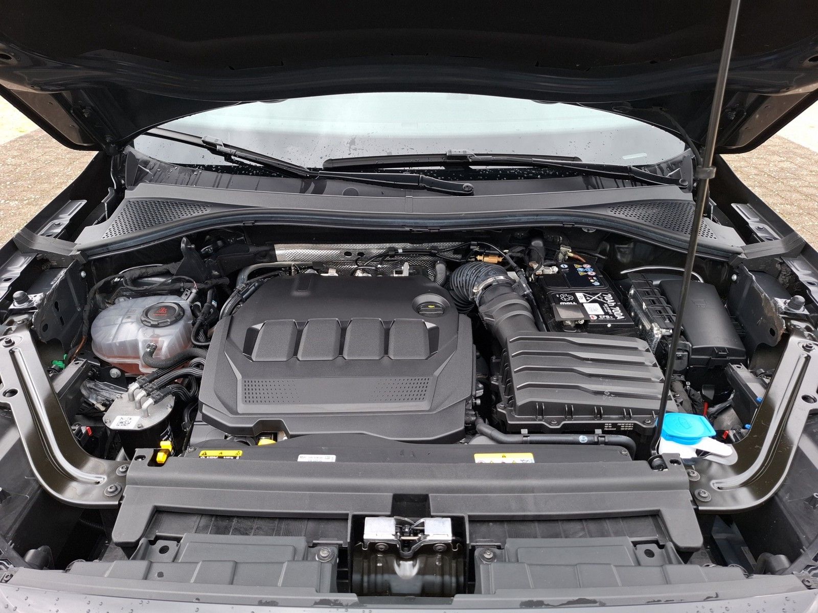 SEAT Tarraco 2.0 TDI Style DSG / NAVI / AHK / ACC / K - Image 17