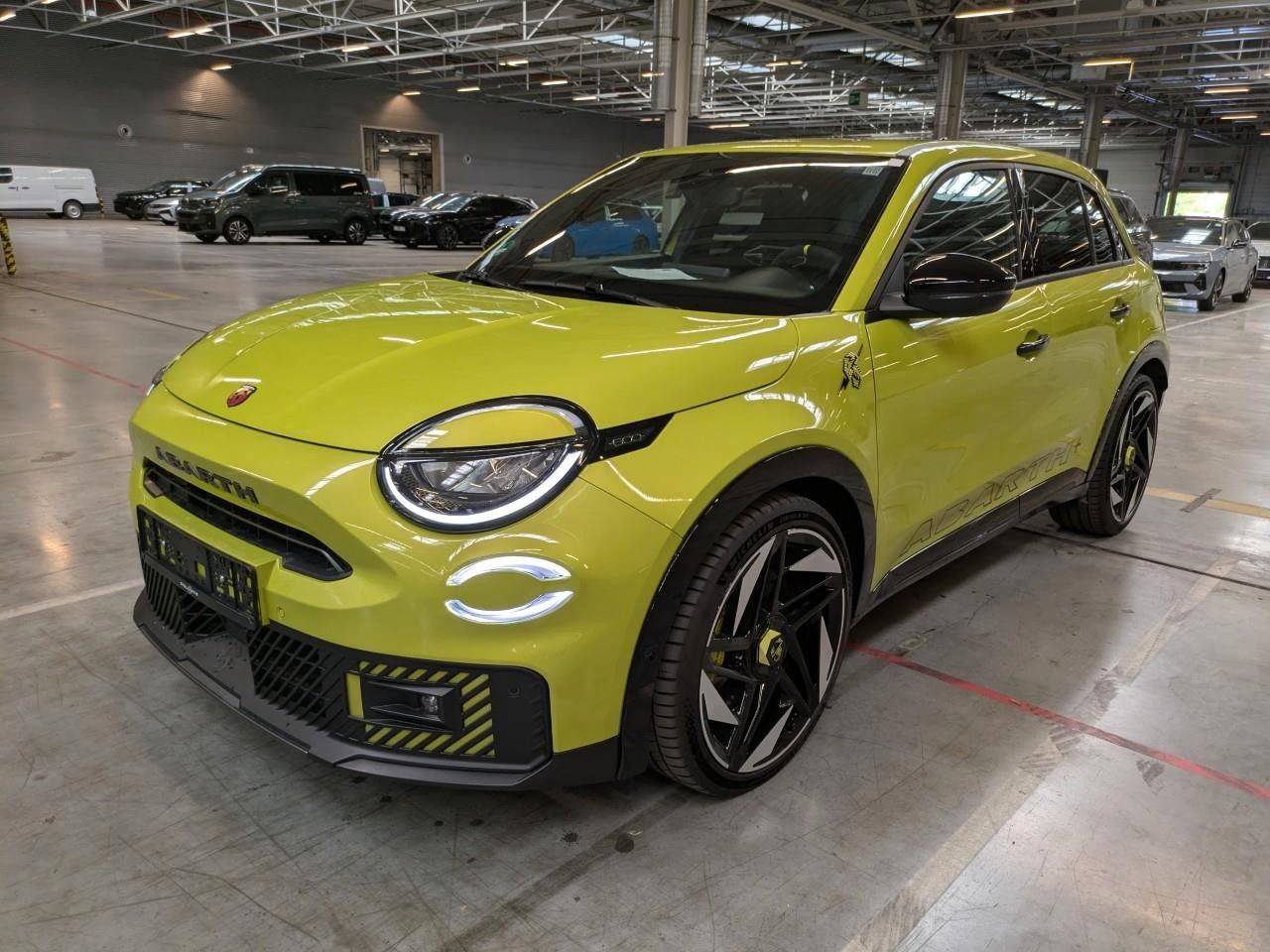 Abarth 600e 280PS Scorpionissima EL.HECK*360°KAM*SHZ* imagem 2