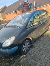 Citroën Citroen 1,6 mit Anhängerkupplung - Citroën Xsara Picasso aus 2002
