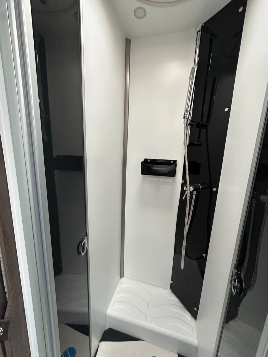 Fahrzeugabbildung Benimar T 468 Md. 25