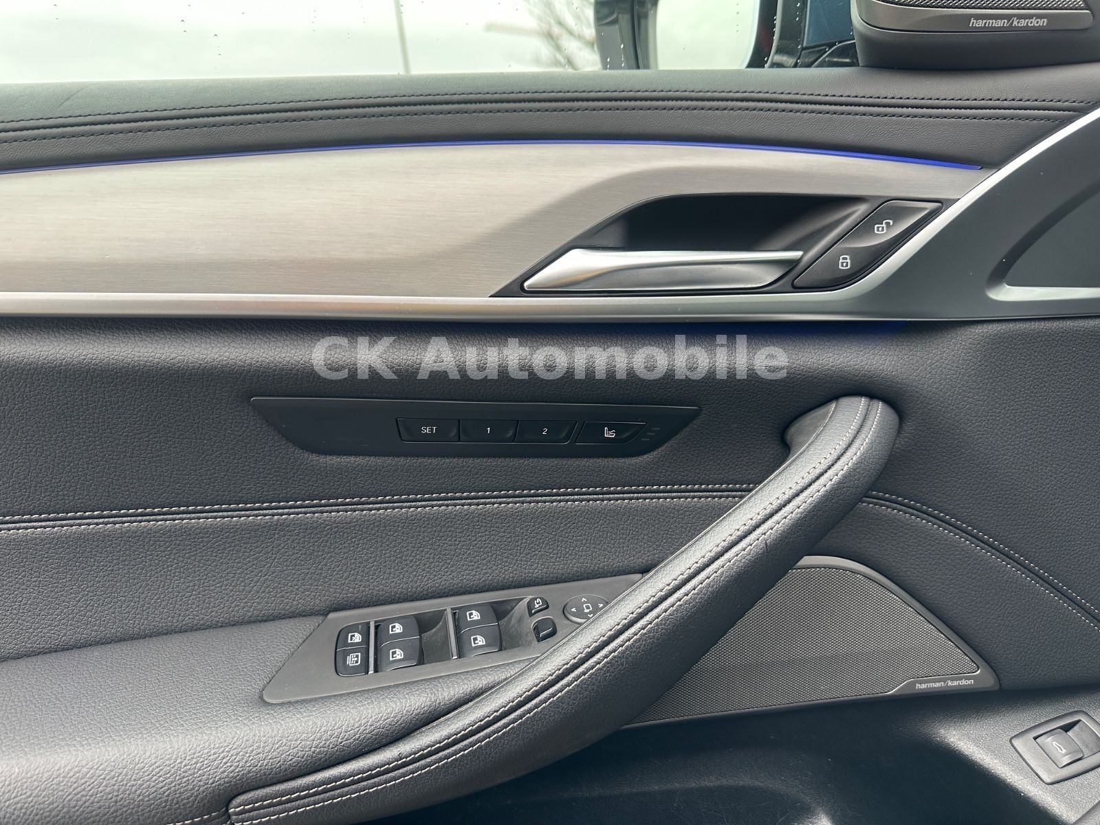 Fahrzeugabbildung BMW 530d Lim./Navi/Head-Up/Laser/Leder/Kamera