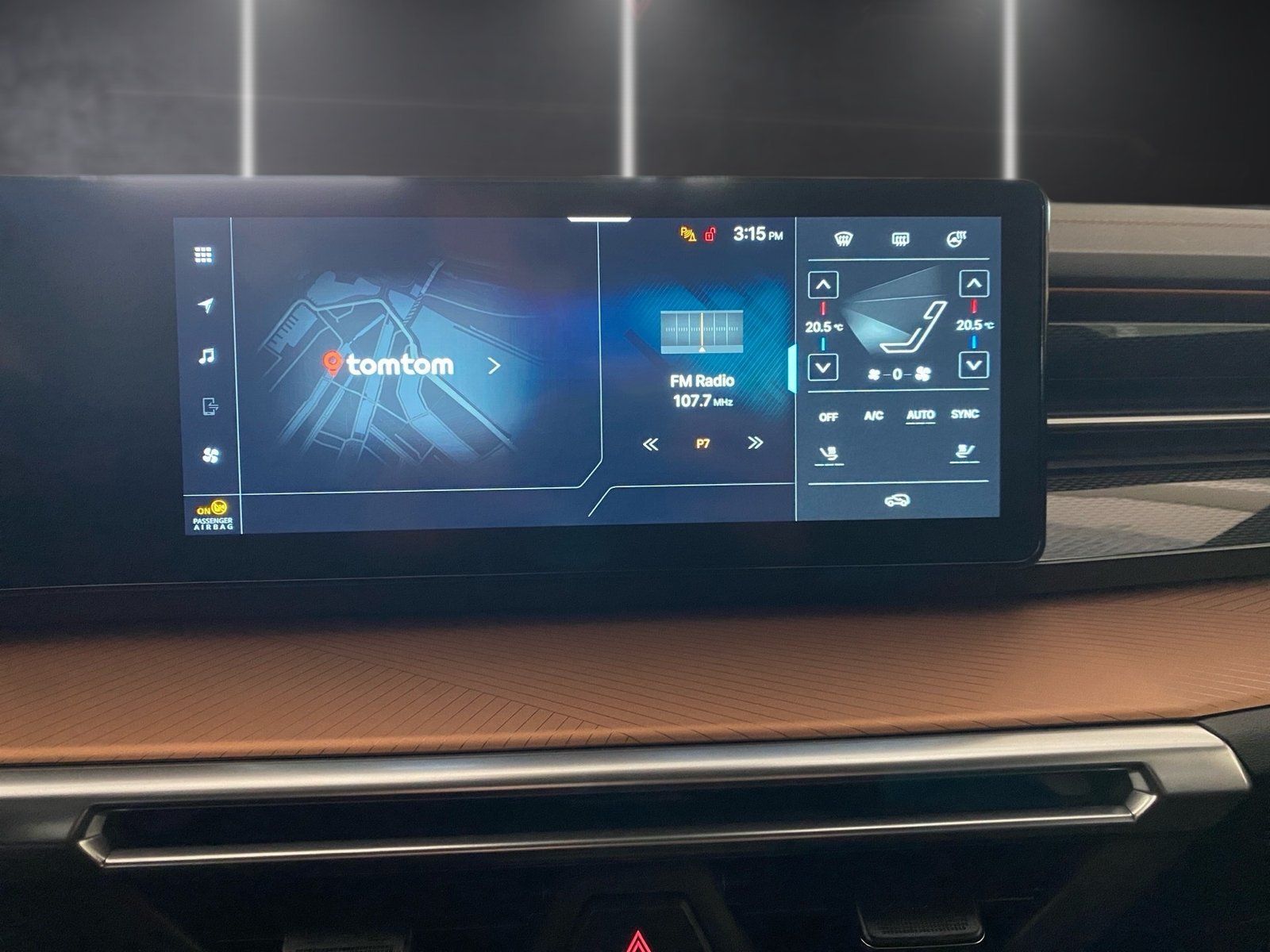 Fahrzeugabbildung KGM Torres Hybrid Essential Kamera*ACC*Navi*Sitzh.*