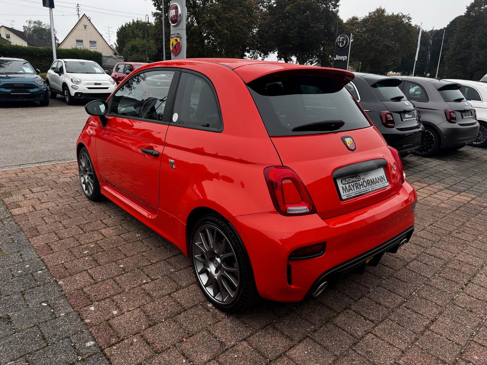 Fahrzeugabbildung Abarth 595 TURISMO 1.4 T-JET 165PS NAVI KLIMA