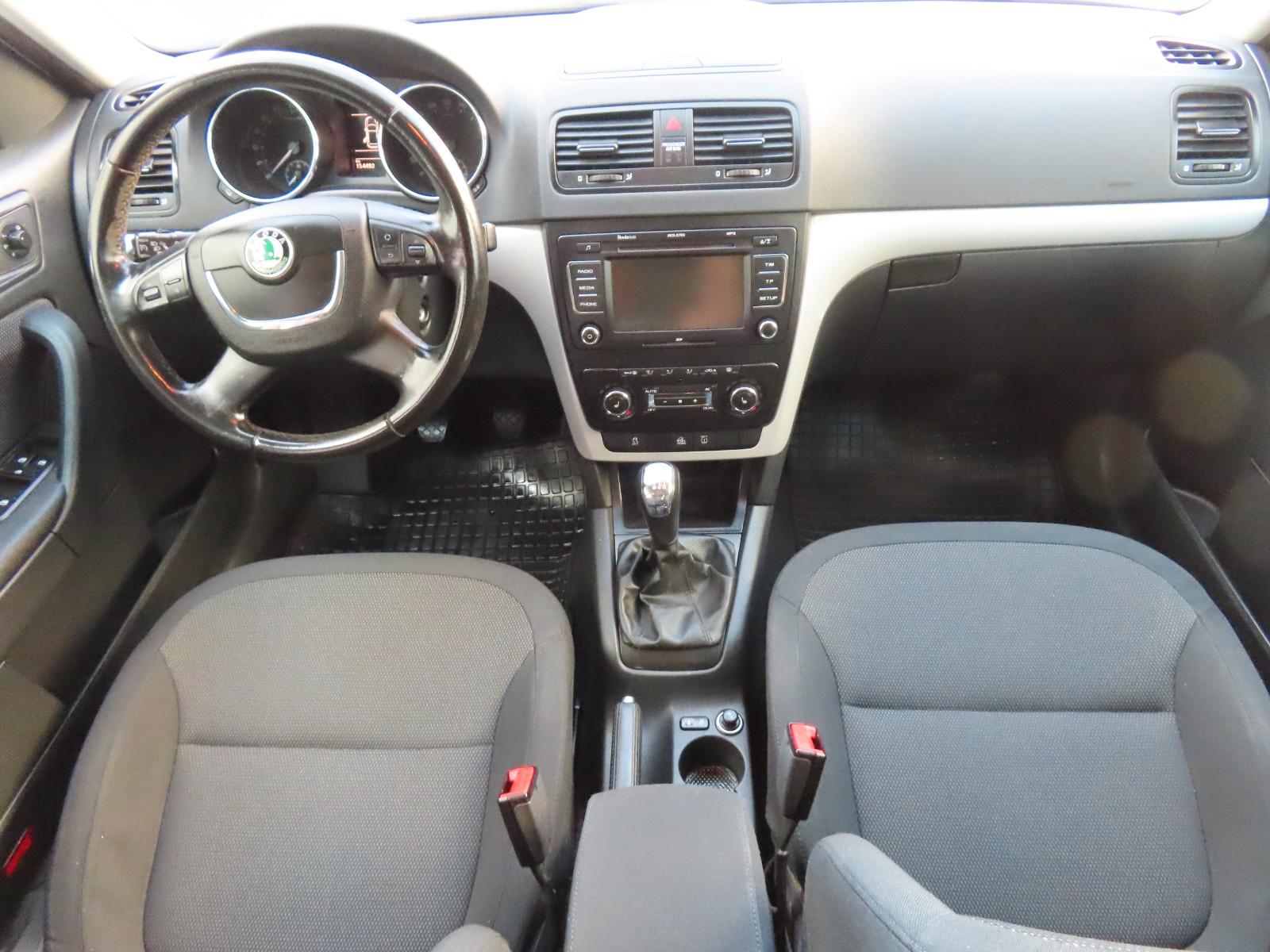 Skoda Yeti 2.0 TDI 170 ch 4x4 Ambition Plus • GPS • Attelage • Sièges chauffants • Clim bizone