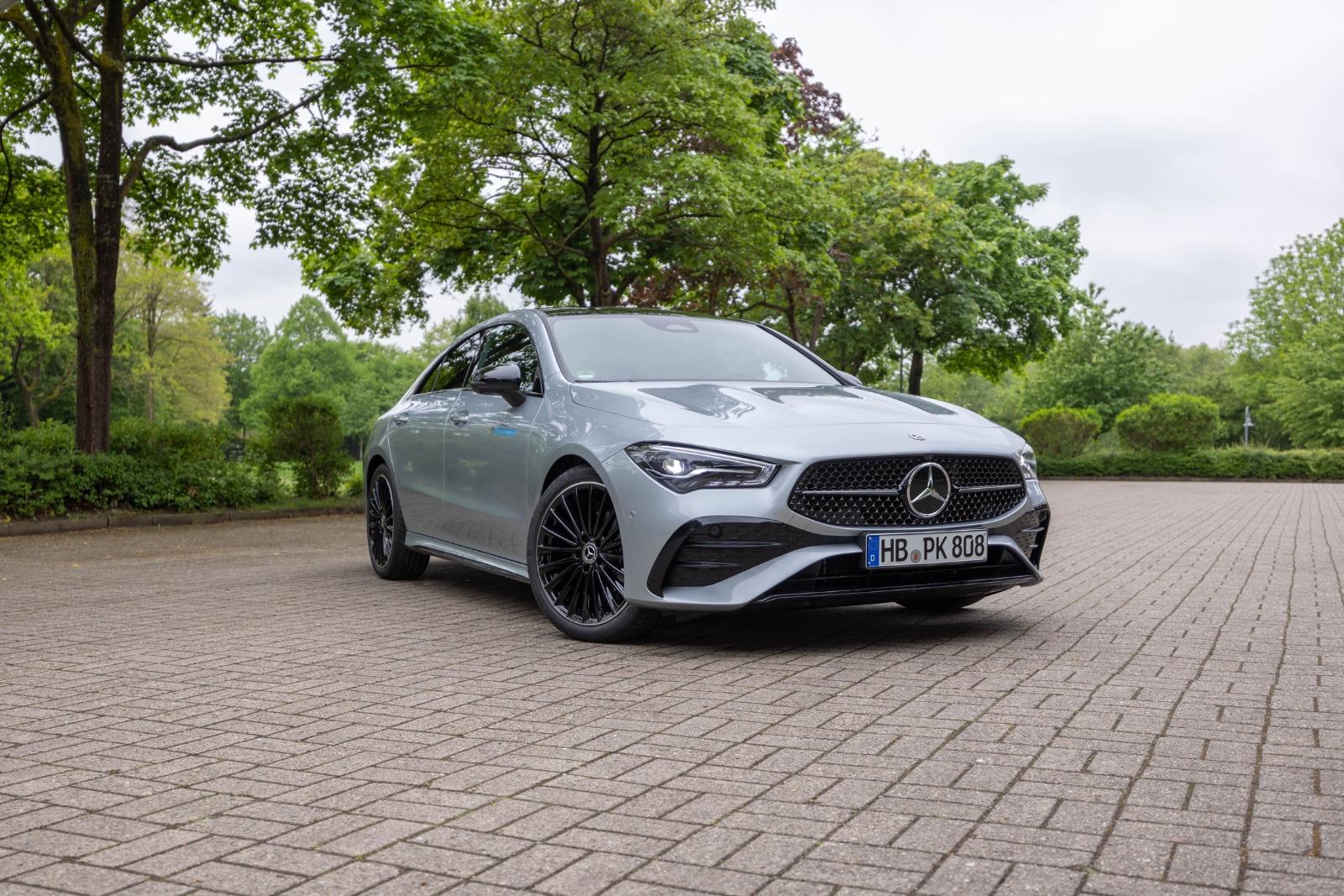 Mercedes-Benz CLA 180/AMG/PANO/NIGHTP./19*/DISTRO/360KAM