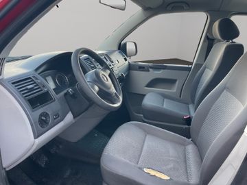 Volkswagen T5 Caravelle - 9