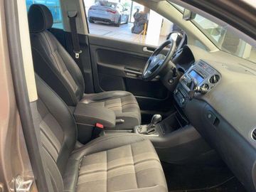 Volkswagen Golf Plus - 8