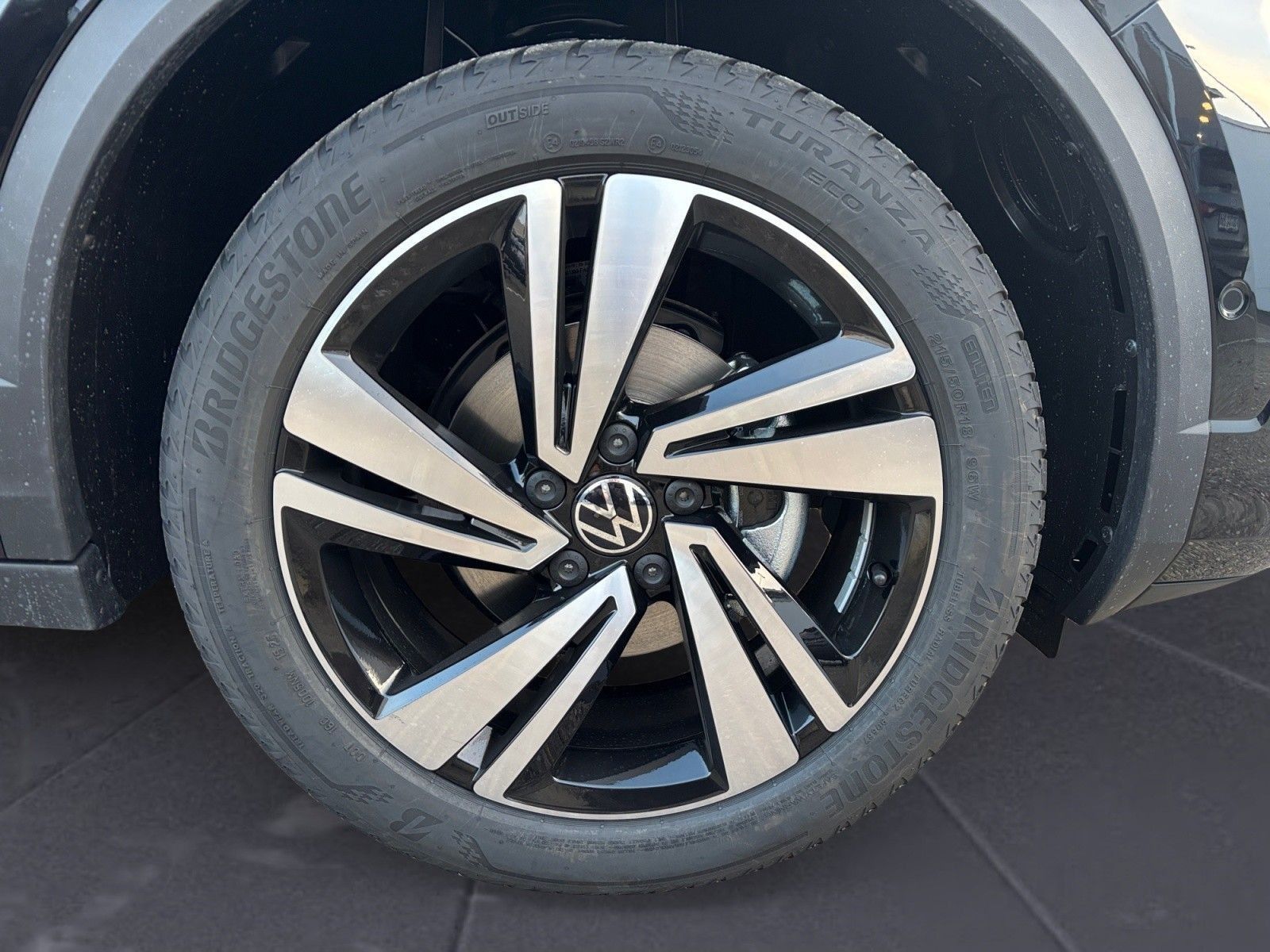 Volkswagen T-Roc - Bild 9