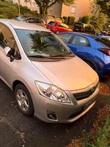 Toyota Auris 1,33-l-Dual-VVT-i - - Toyota Auris in Wuppertal
