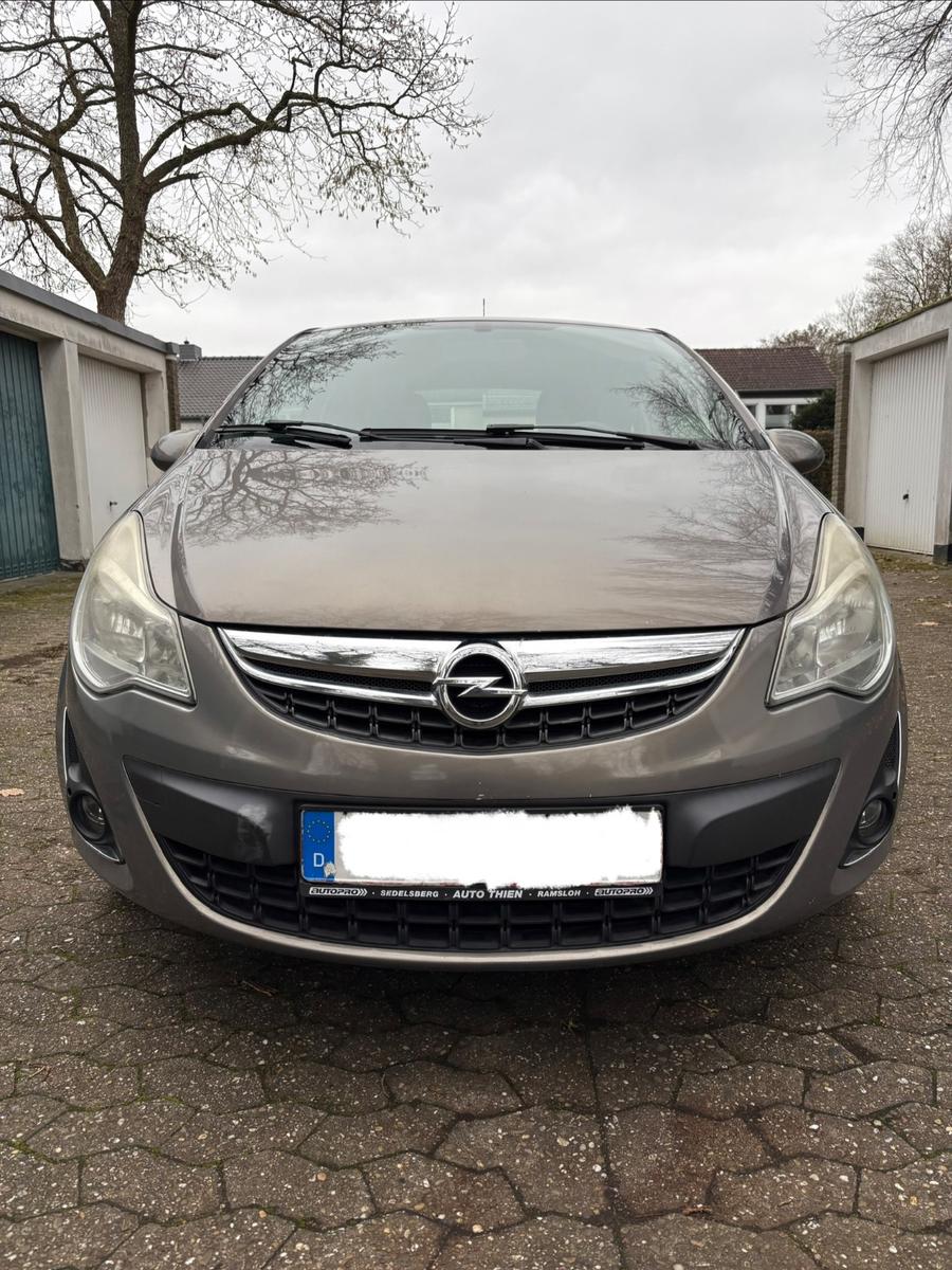 Opel Corsa D Edition