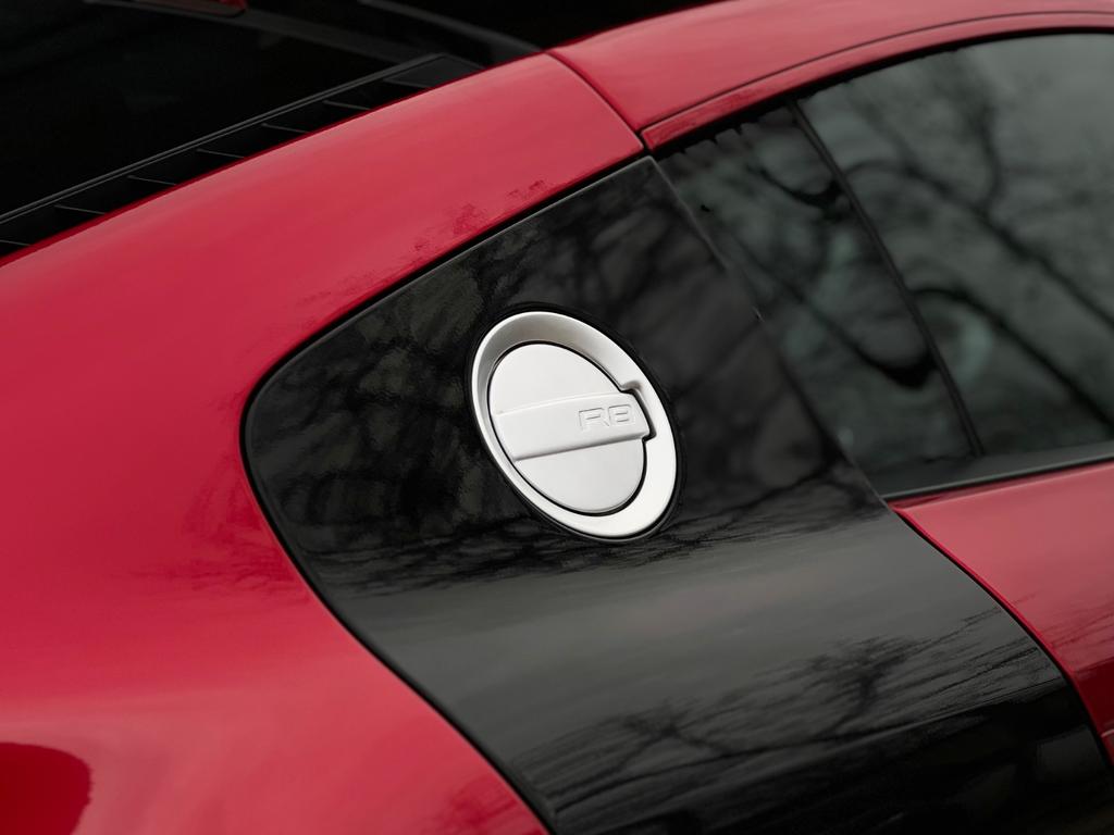 Audi R8