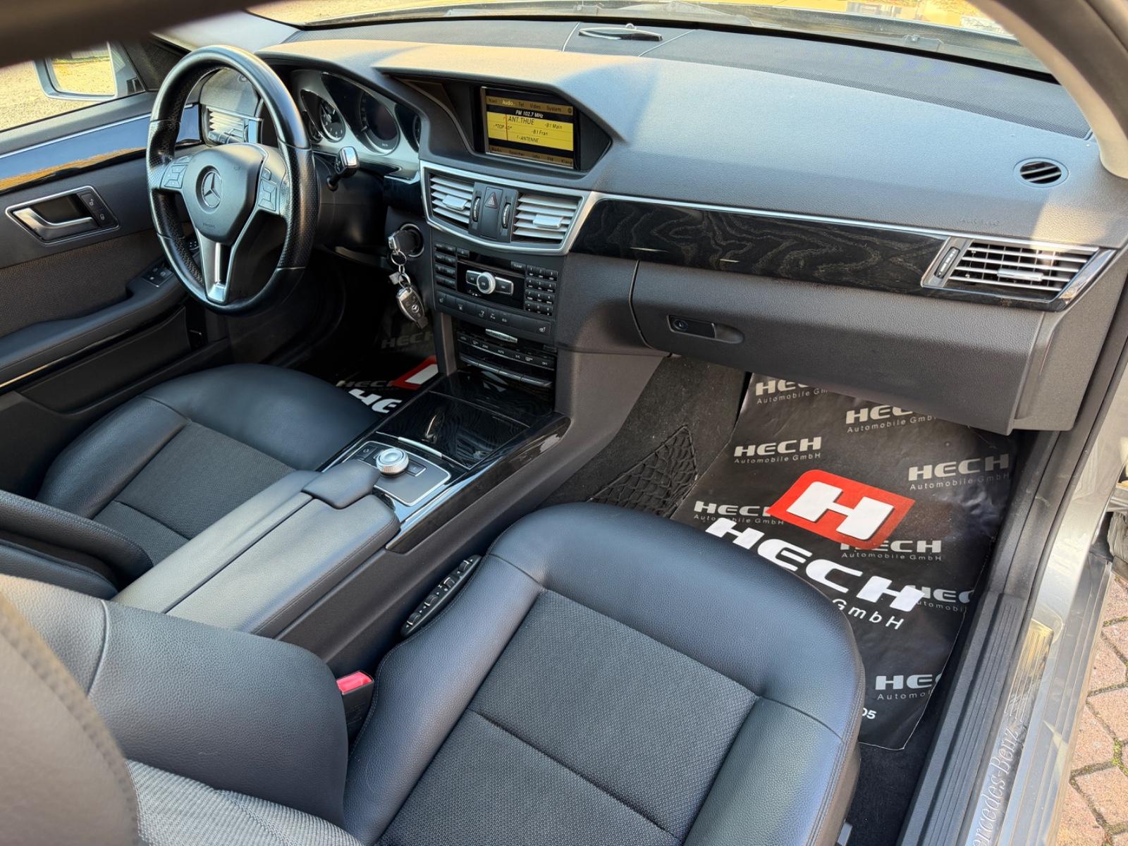Mercedes-Benz E300 2012 — photo 10