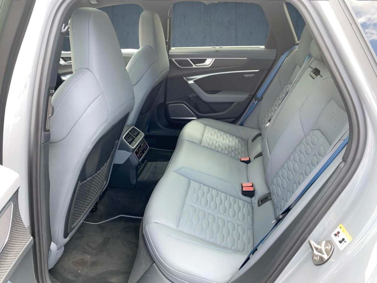 Fahrzeugabbildung Audi RS6 Avant 4.0 TFSI quattro B&O*Pano*VOLL