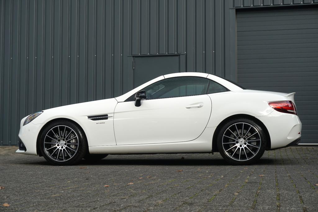 Mercedes-Benz SLC 43 AMG