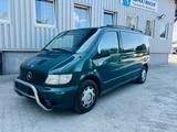 Mercedes-Benz Vito 220 CDI (Klima, Anhängerkupplung) - gebrauchte Mercedes-Benz Vito aus dem Jahr 2000