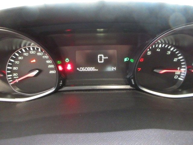 Fahrzeugabbildung Peugeot 308 Allure 1.2T NAVI/LED/PDC/TEMPOMAT