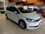 Volkswagen Touran 1.6 TDI SCR (BlueMotion Technology) DSG T - Volkswagen Touran: TDI Bluemotion