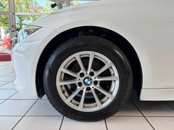 BMW 320 - 6