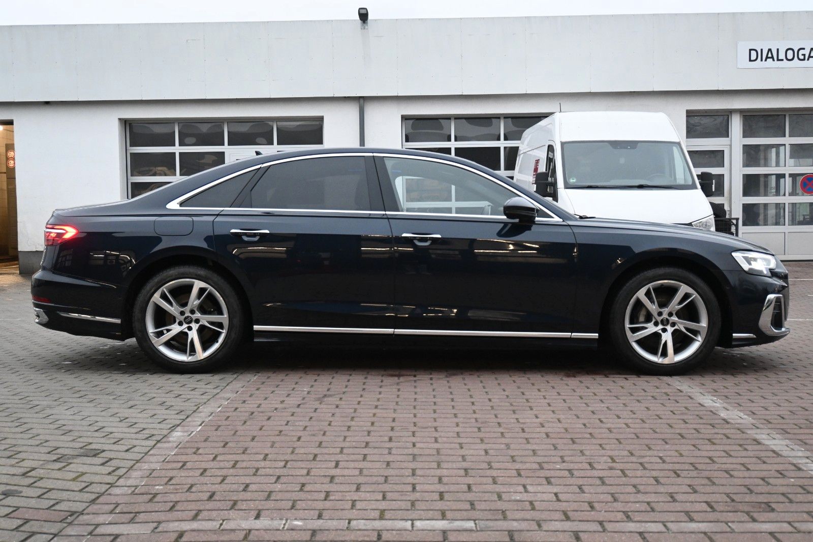 Fahrzeugabbildung Audi A8 50 TDI quattro *NAV*ACC*STDHZG*360°*MIETKAUF*