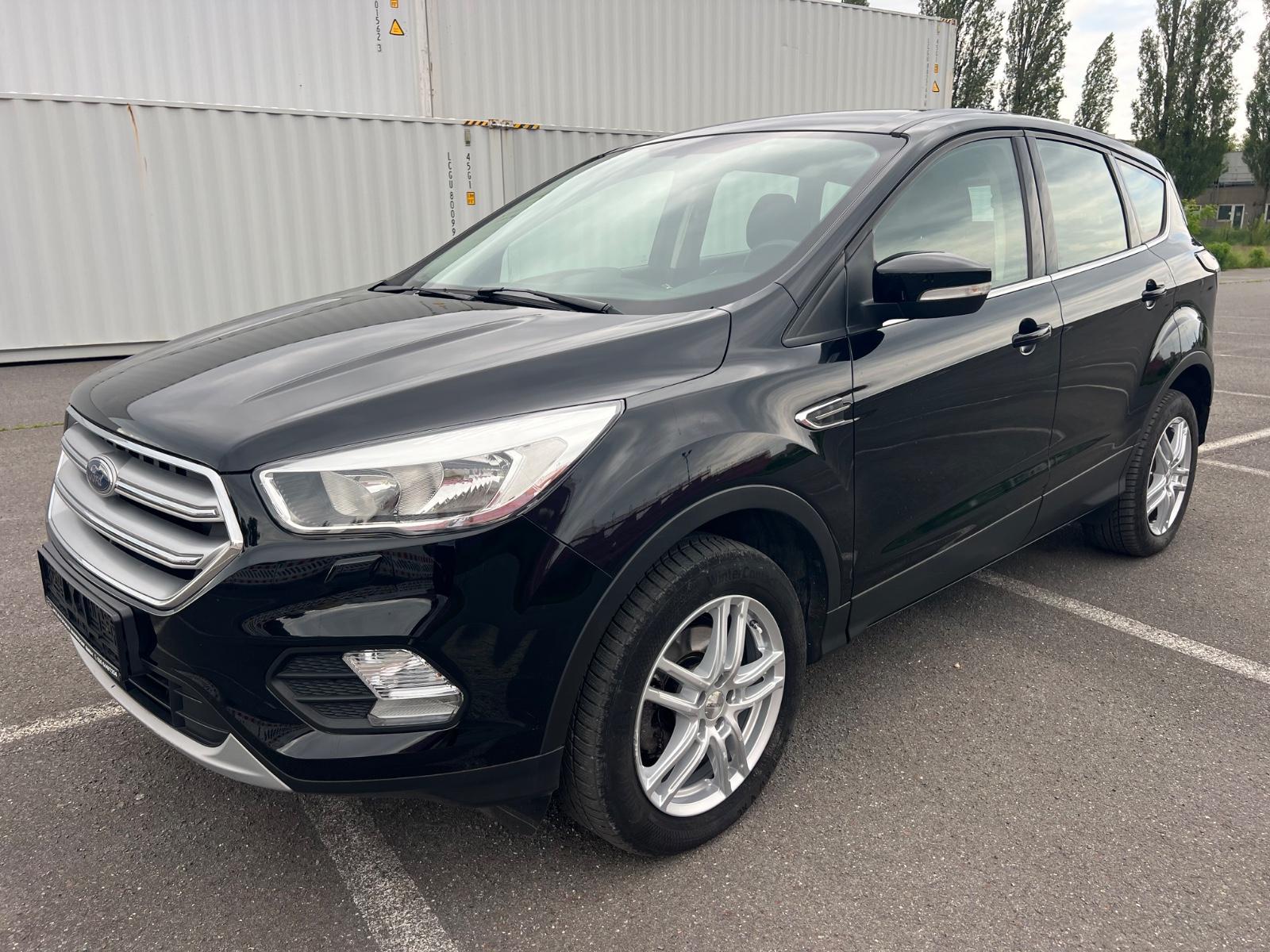 Ford Kuga 1,5 EcoBoost 4x2 88kW COOL & CONNECT