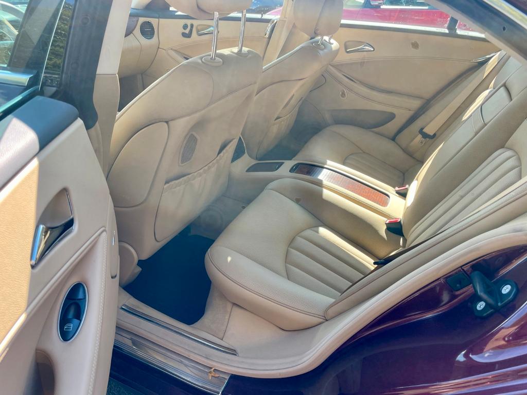 Mercedes-Benz CLS 320