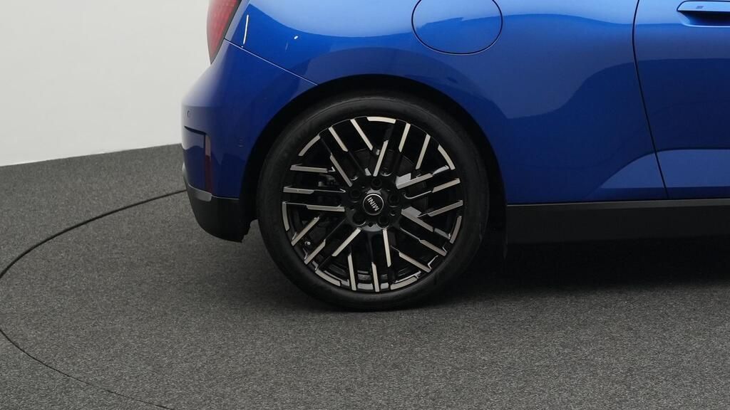 MINI Cooper SE - Bild 18