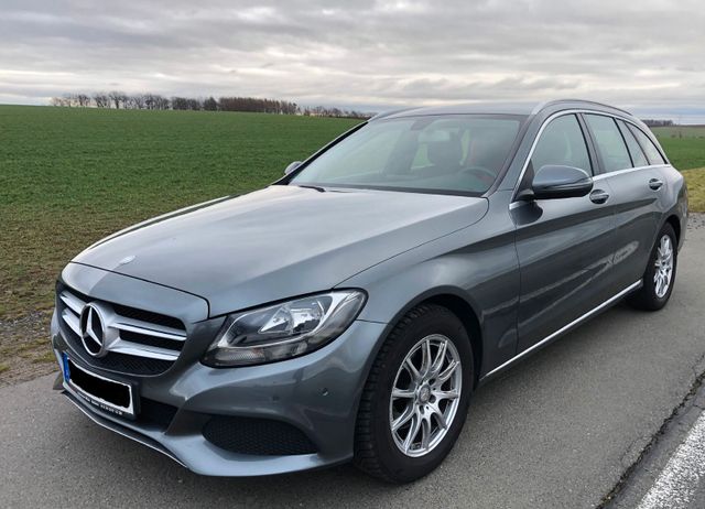 Mercedes-Benz C 180 W205K 1.6 GDI 156 AUT. AVANTGARDE AHZV